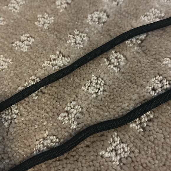 Sparkly Black Sneakers 8.5 Unworn - Picture 6 of 6